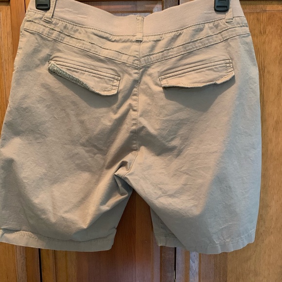 Lee | Shorts | Lee Relaxed Fit Shorts 